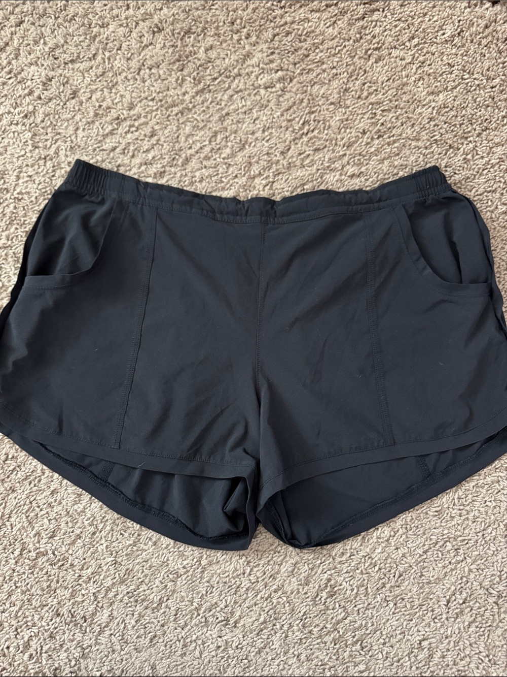 Athleta Women’s Black Athletic Shorts with Side Pockets